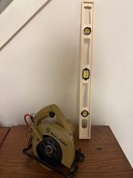 Black And Decker Hand Circular Saw And Level