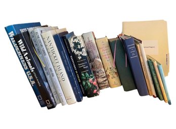 Decorating, Poetry, Nantucket & History Of Danvers Ma Books (Lr)