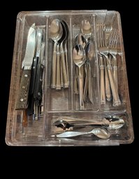 Flatware & Organizer (K)