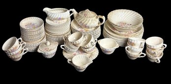 Royal China Heather Dinnerware Set 95pc (LR)