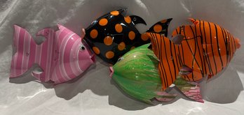 4 Plastic Hanging Fish