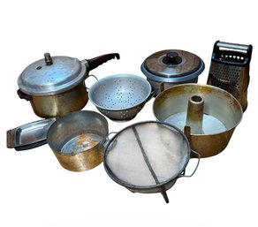 Strainers, Pots, Pans & Assorted Metalwares (K)