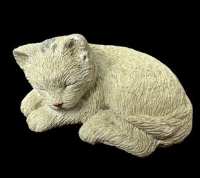 Sandicast Cuddles Sleeping Cat Figurine (a)