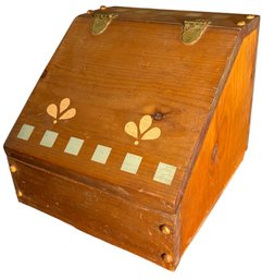 Solid Wooden Bread Box (b)