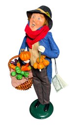 Byers Choice Crier Sells Vegetables Carolers Figurine