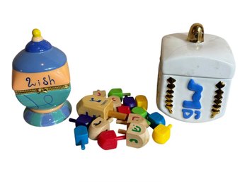 Jewish Dreidel Trinket Boxes & Wooden Dreidels (LR)