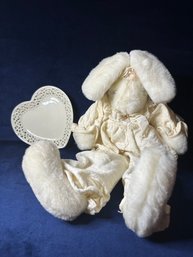 Vintage 1993 Bunnies By The Bay Plush Rabbit. Singed By Krystal Suzanne, And A Heart Shaped Dish