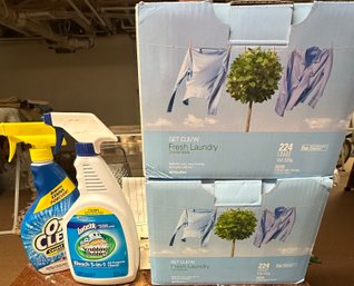 Powdered Laundry Soap And Cleaning Prodect