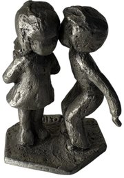 Hudson Pewter Boy Kissing Girl Figurine (LR)