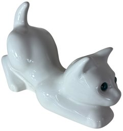 Alcobaca White Ceramic Cat (DR)