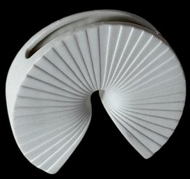 Rosenthal Arcus Vase (DR)