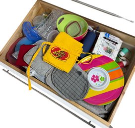 Drawer Full Of Plastic Kitchenware, Pot Holders, Aprons Etc (K)