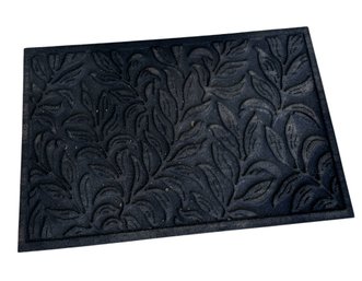 Black Leaf Themed Floor Mat (Y)
