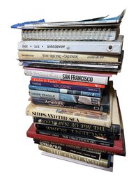 Large Assortment Of Books Q (LR)