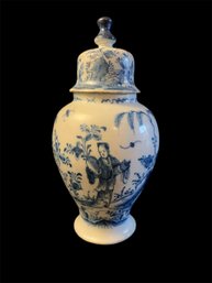 Blue & White Ginger Jar (DR)