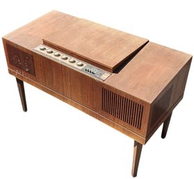 His Masters Voice Stereomaster Radiogram (G)