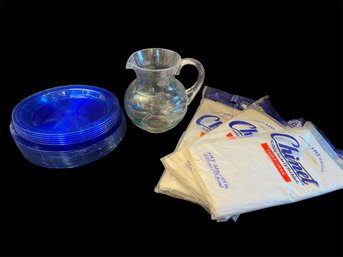 Plastic Plates, Jug & Tablecovers (RR)