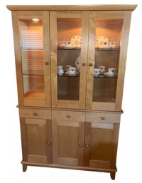 Bermex Casual Solid Wooden Dining Hutch & Buffet W/lighting (DR)