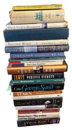 Large Assortment Of Books G (LR)