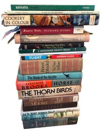 Large Assortment Of Books P (LR)