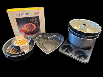 Cake & Pastry Pans (K)