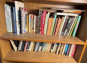 Two Shelves Of Books B (BR4)