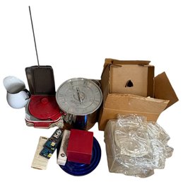 Cuisinart Baking Dishes And Assorted Kitchenware (br3)