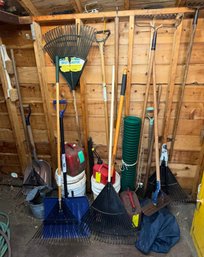 Outdoor & Gardening Tools Large Assortment (S)