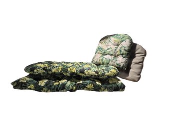 Outdoor Botanical Cushions (Base. )