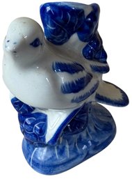 Ceramic Blue And White Bird Bud Vase (DR)
