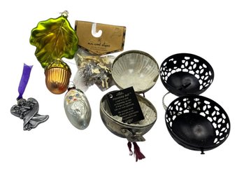 Glass Ornaments, Balls & Christmas Decor (DR)