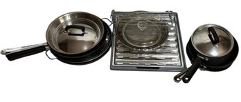 Collection Of Kitchenware Pots, Pans, And More 13pc (K)