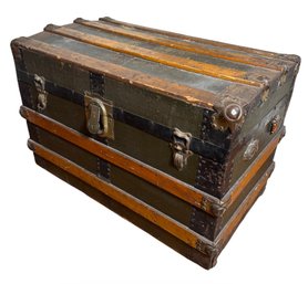 Old Wooden Steamer Trunk Chest (BR2)