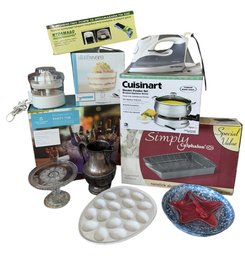 Cuisinart Electric Fondue Set, Simply Calphalon Pan, Silver Plated Jug & Assorted Kitchenware (LR)