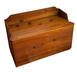 Pine Wooden Storage Chest (K)