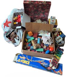 Building Blocks, Plushies, & Assorted Toys (A)