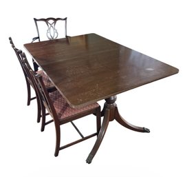 Duncan Phyfe Style Dining Table With Four Chairs (LR)