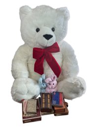 Large Teddy Bear, Assorted Toys & Games (DR)