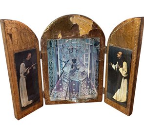 Tri-fold Wooden Icon Plaque Virgen Del Camerino(DR)