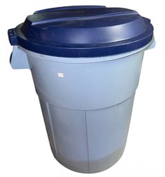 Outdoor Blue Plastic Covered Waste Bin (B)
