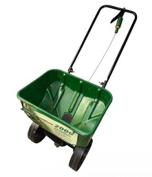 Scotts SpeedyGreen 2000 Seed Spreader (B)