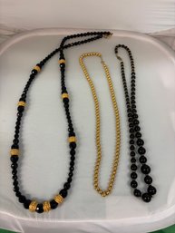 Black And Gold Beaded Necklaces-3