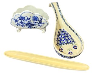 Blue And White Ceramic Napkin Holder, Polish Spoon, & Olive Boat 3pc (K)