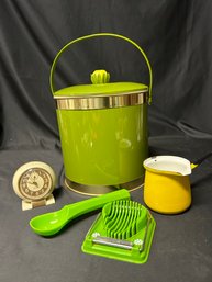 Vintage Green Kitchen Set (5)