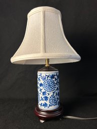 Ceramic Blue & White Vintage Lamp With Shade  (BDRM2)