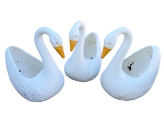 White Swan Outdoor Garden Planters 3pc