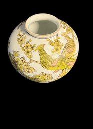 Japanese Gold Imari Hand Painted Peacock Vase