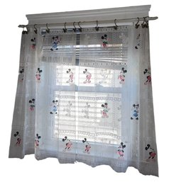 Mickey Mouse Curtains, Hooks & Curtain Rod (BA1)