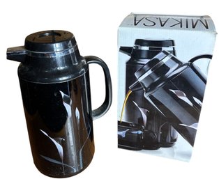 Mikasa Opus Black Thermal Carafe (B)