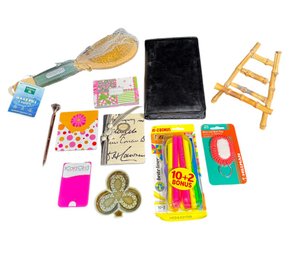 Office Supplies & Ergo Form Massage Brush